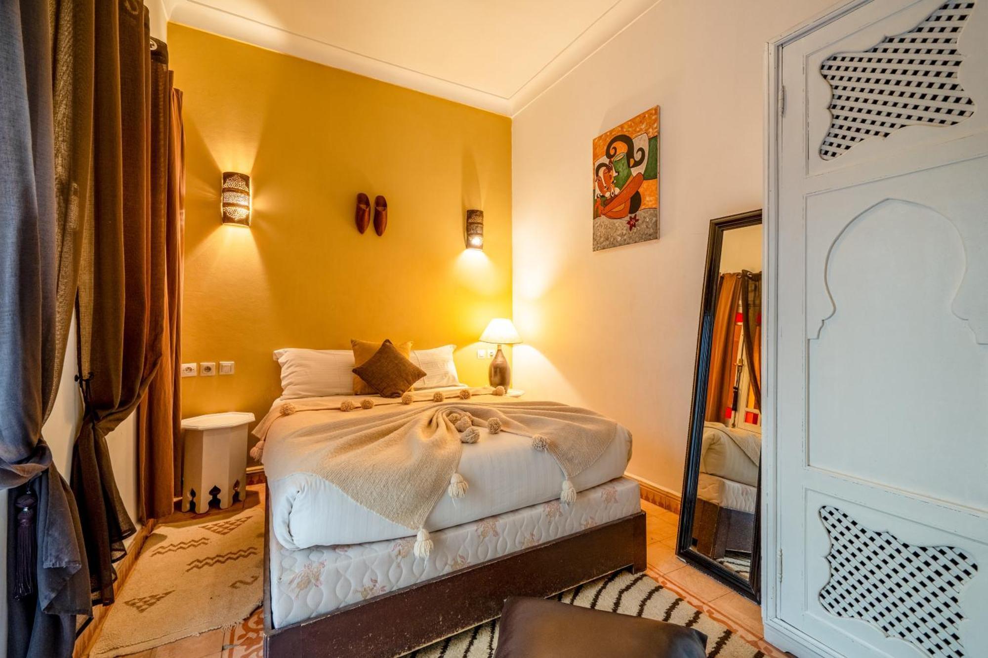 RIAD AWINATI Location Privatisée Marrakesh Extérieur photo