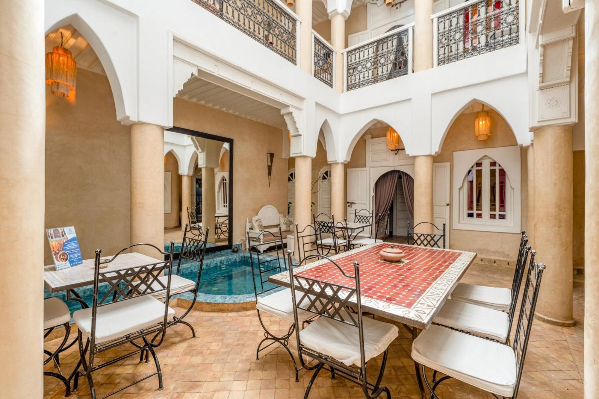RIAD AWINATI Location Privatisée Marrakesh Extérieur photo