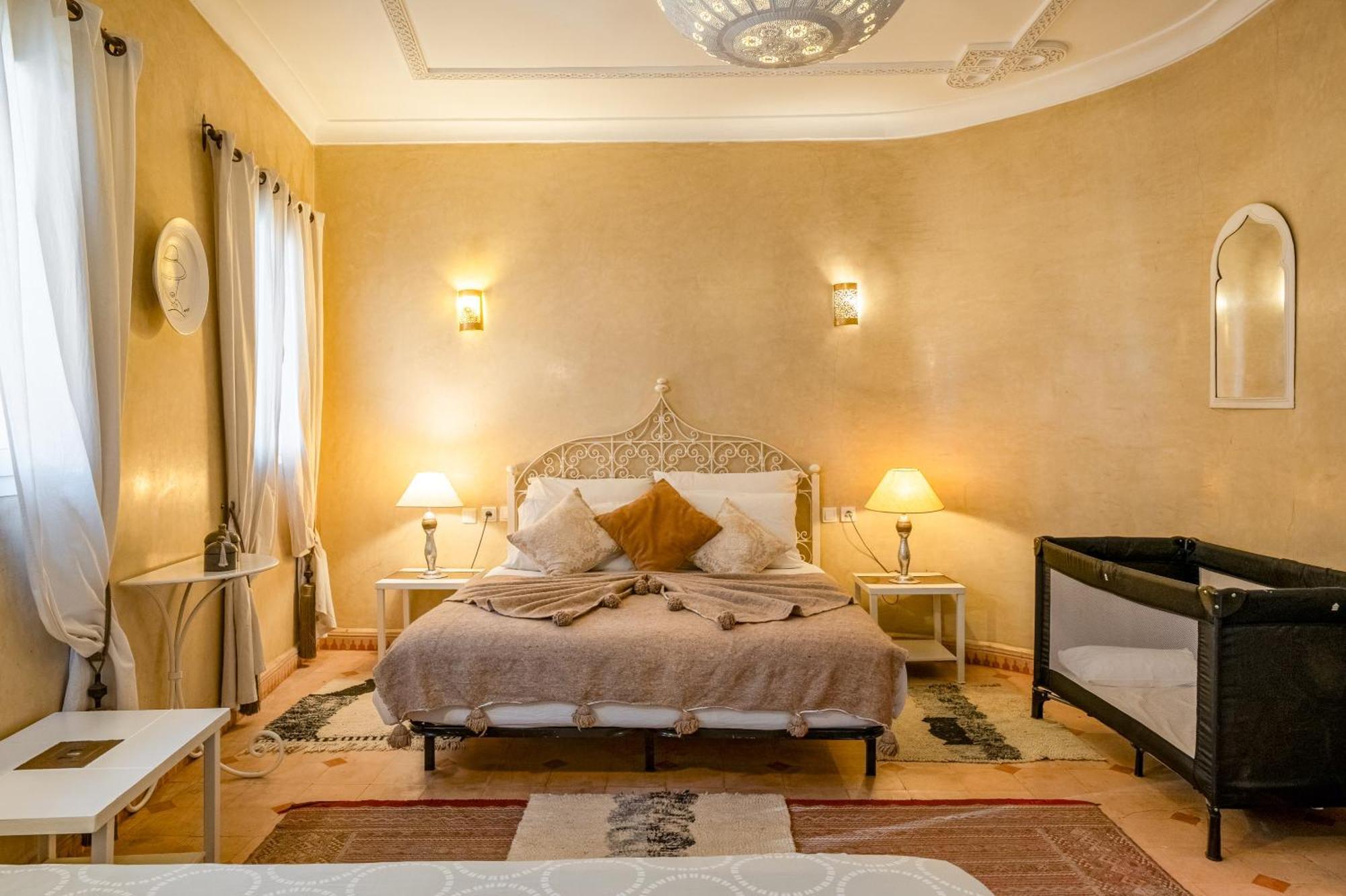 RIAD AWINATI Location Privatisée Marrakesh Extérieur photo