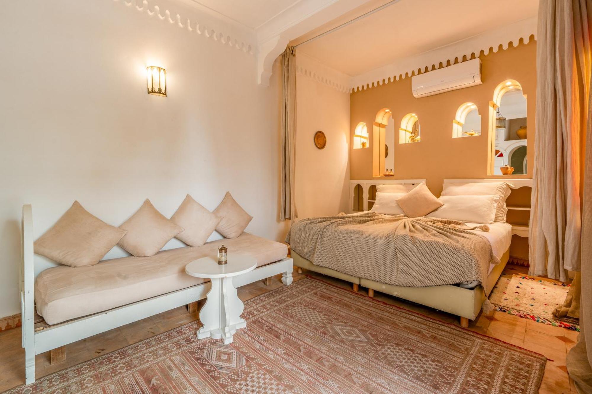 RIAD AWINATI Location Privatisée Marrakesh Extérieur photo