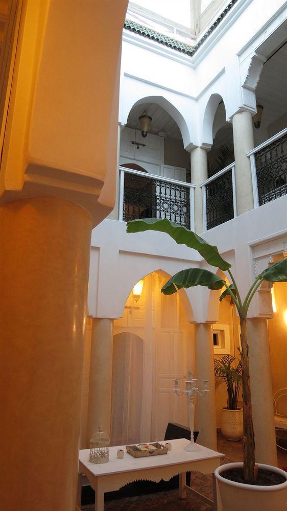 RIAD AWINATI Location Privatisée Marrakesh Extérieur photo